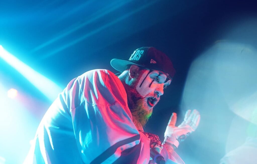 Blaze Ya Dead Homie: A Review of His Albums and Songs Blaze Ya Dead Homie is a talented rapper and member of the horrorcore rap group, Psychopathic Records. With his unique style and dark lyrics, he has gained a dedicated fan base over the years. In this article, we will take a closer look at some of his albums and highlight some of his standout songs. Album Reviews 1. "1 Less G N Da Hood" (2001) Blaze Ya Dead Homie's debut album, "1 Less G N Da Hood," showcases his raw talent and sets the stage for his future releases. The album is filled with intense and aggressive tracks that delve into the darker side of life. Standout songs from this album include "Blaze Up," "Juggalo Anthem," and "Dead Body Man." 2. "Colton Grundy: The Undying" (2004) Released in 2004, "Colton Grundy: The Undying" is a concept album that tells the story of a zombie-like character named Colton Grundy. This album takes Blaze Ya Dead Homie's horrorcore style to a new level, with chilling lyrics and haunting beats. Notable tracks from this album include "Grave Ain't No Place," "Mag Twizted," and "They Pray with Snakes." 3. "Clockwork Gray" (2007) "Clockwork Gray" is often regarded as one of Blaze Ya Dead Homie's best albums. Released in 2007, this album showcases his growth as an artist and features a more diverse range of sounds. From hard-hitting tracks like "Thug 4 Life" to introspective songs like "Etched Out," this album offers something for every fan of horrorcore rap. 4. "Gang Rags" (2010) With "Gang Rags," Blaze Ya Dead Homie takes a slightly different approach, incorporating elements of rock and metal into his music. This experimentation adds a new dimension to his sound and sets this album apart from his previous releases. Standout tracks from "Gang Rags" include "Zombie," "Ghost," and "They Call That Gangsta." Standout Songs 1. "Dead Body Man" "Dead Body Man" is one of Blaze Ya Dead Homie's most iconic songs. With its catchy hook and dark lyrics, this track perfectly encapsulates his horrorcore style. The eerie atmosphere and chilling storytelling make it a standout in his discography. 2. "Juggalo Anthem" "Juggalo Anthem" is an anthem for the Juggalo community, a dedicated fan base of Psychopathic Records. This track showcases Blaze Ya Dead Homie's ability to connect with his audience and deliver a powerful message. The energetic beat and empowering lyrics make it a fan favorite. 3. "Grave Ain't No Place" From the album "Colton Grundy: The Undying," "Grave Ain't No Place" is a hauntingly beautiful song that showcases Blaze Ya Dead Homie's storytelling skills. The atmospheric production and introspective lyrics create a captivating listening experience. 4. "Thug 4 Life" "Thug 4 Life" is a standout track from the album "Clockwork Gray." With its gritty lyrics and hard-hitting beat, this song exemplifies Blaze Ya Dead Homie's ability to create intense and aggressive music. It's a must-listen for fans of his harder-hitting tracks. Conclusion Blaze Ya Dead Homie's albums and songs have left a lasting impact on the horrorcore rap genre. With his unique style and dark lyrics, he has garnered a dedicated fan base who appreciate his raw talent and storytelling abilities. Whether you're a long-time fan or new to his music, exploring his discography is sure to be an unforgettable experience.